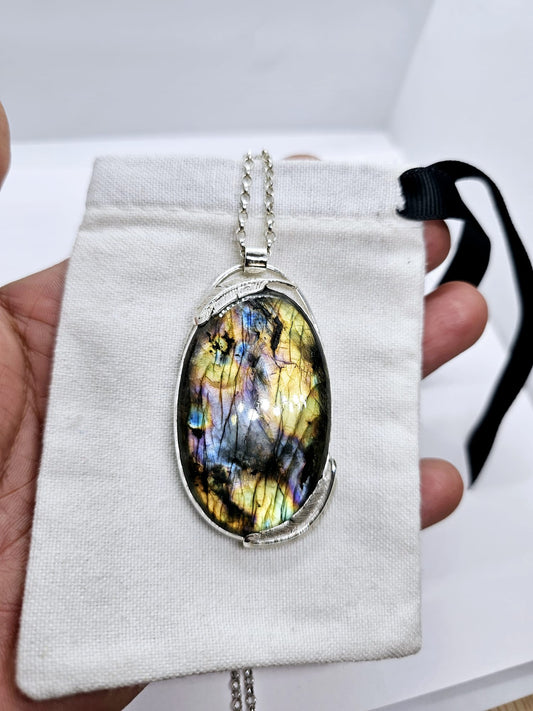 Coiller 0013 Loup Gravé Labradorite