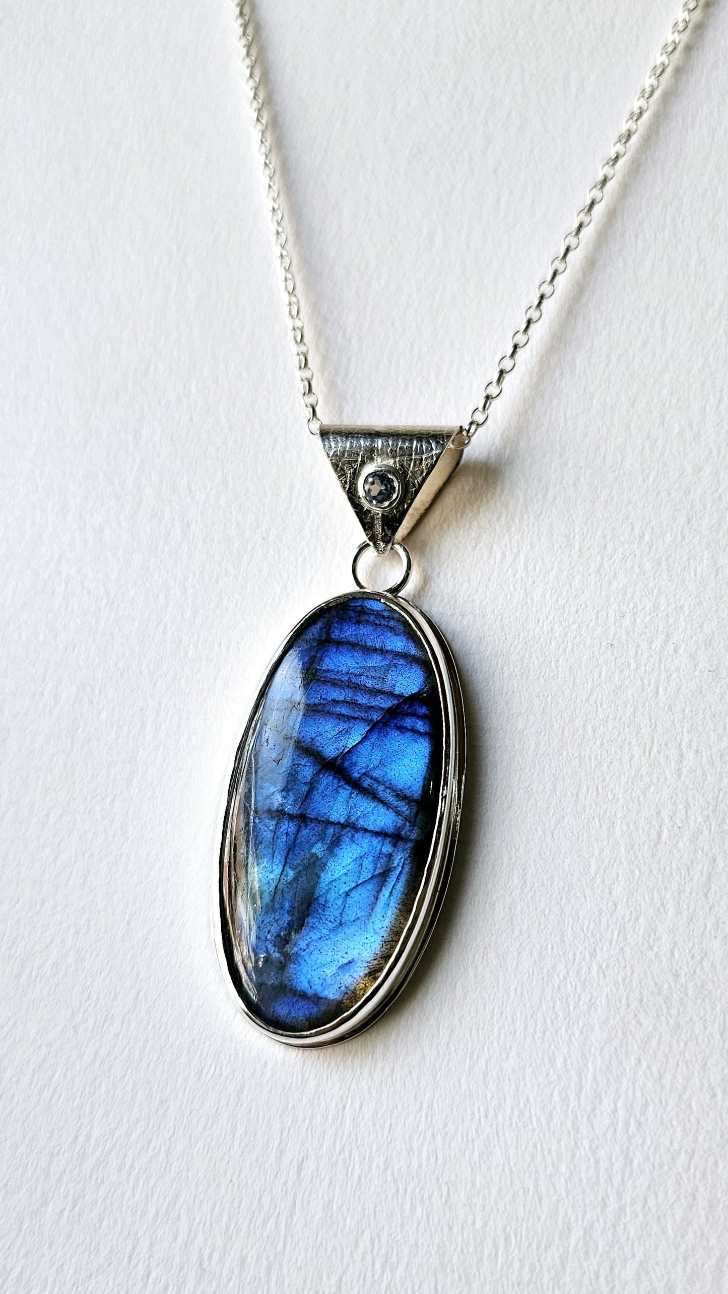 Collier 0066 en Argent 925 avec Labradorite et Topaze