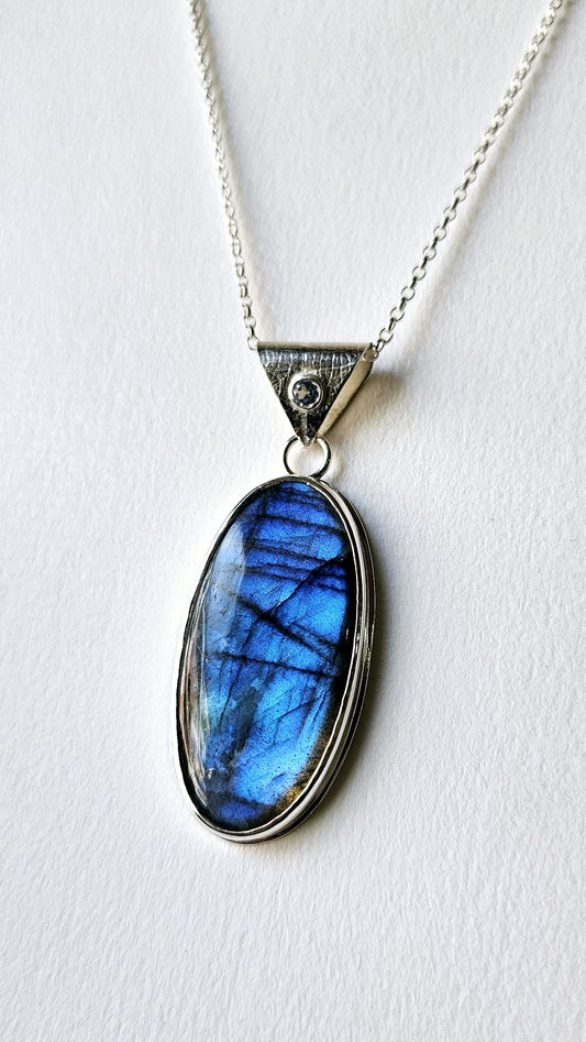Collier 0066 en Argent 925 avec Labradorite et Topaze