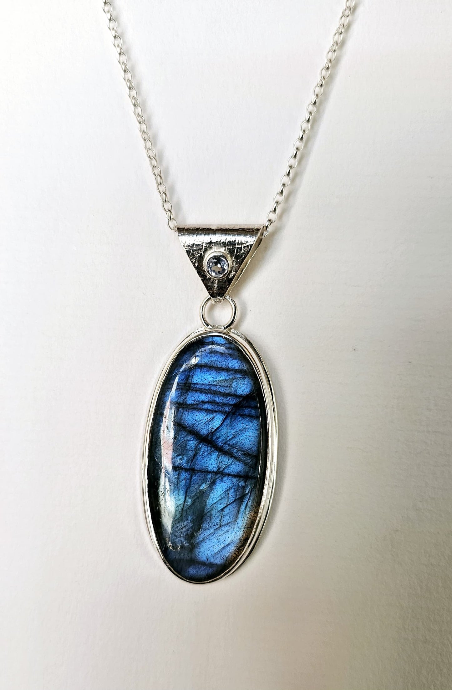 Collier 0066 en Argent 925 avec Labradorite et Topaze
