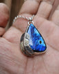 Collier 0075 en argent 925 avec Labradorite Bleue et Plume Sculptée