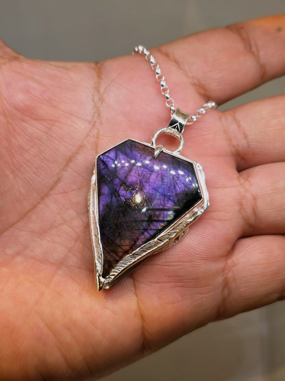 Collier artisanal en argent 925 Pierre labradorite Violette – Pièce Unique !!