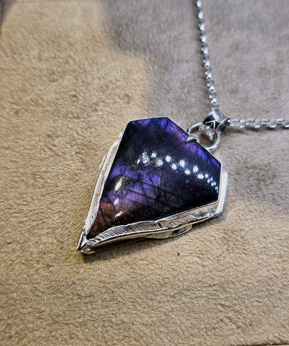 Collier artisanal en argent 925 Pierre labradorite Violette – Pièce Unique !!