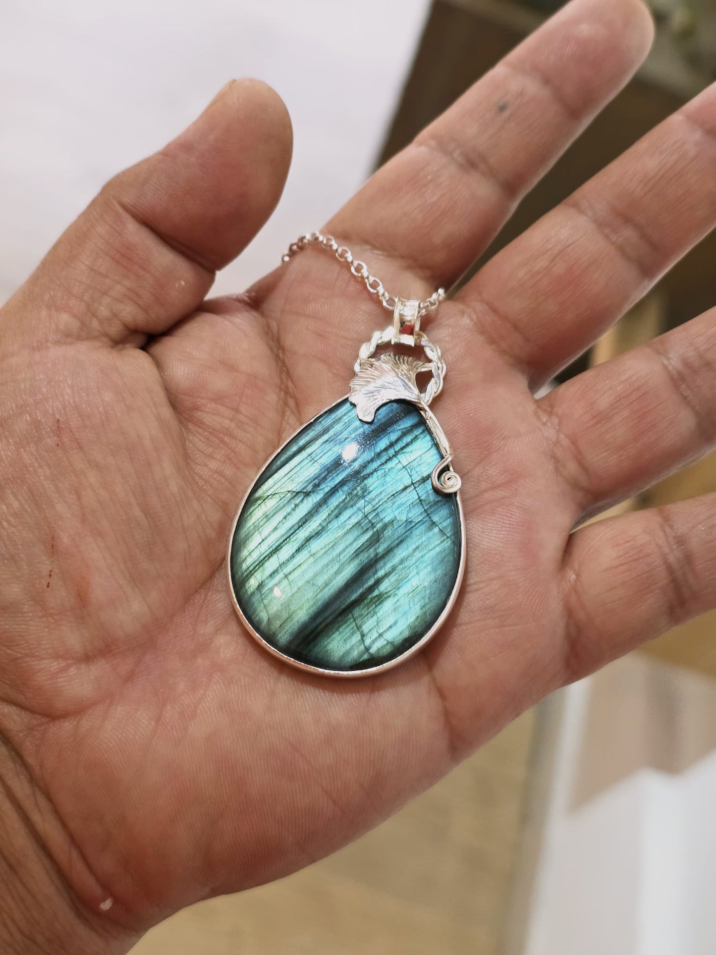 Collier artisanal en argent 925 Pierre labradorite turquoise – Pièce Unique !!