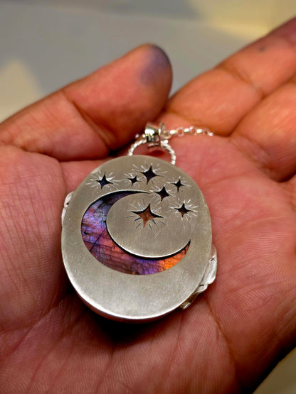 Collier artisanal en argent 925 Labradorite Violette & Plumes Sacrées – Pièce Unique !!